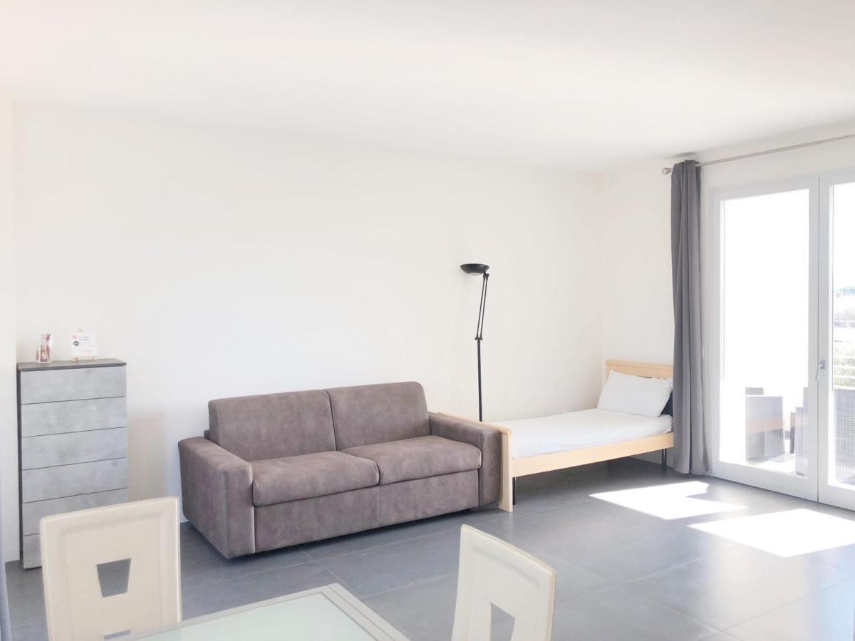 Casa Ginevra A Cecina By Zoom In Earth Apartment Exterior photo